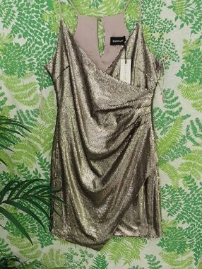 NWT. Sugar Lips Metallic Rosy Silver Draped Sequin Mini Dress